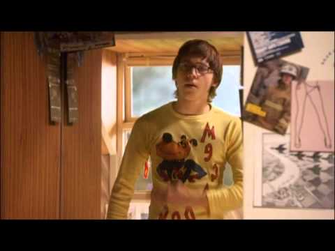 Skins Sid - Mega Dog T-Shirt (S1E05)
