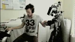 LATCH feat. Sam Smith - Disclosure ( Live Loop Cover by James Fox Higgins )