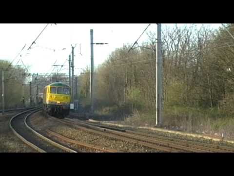 86622/86613 4M74 Coatbridge - Crewe Basford Hall liner 8/4/11