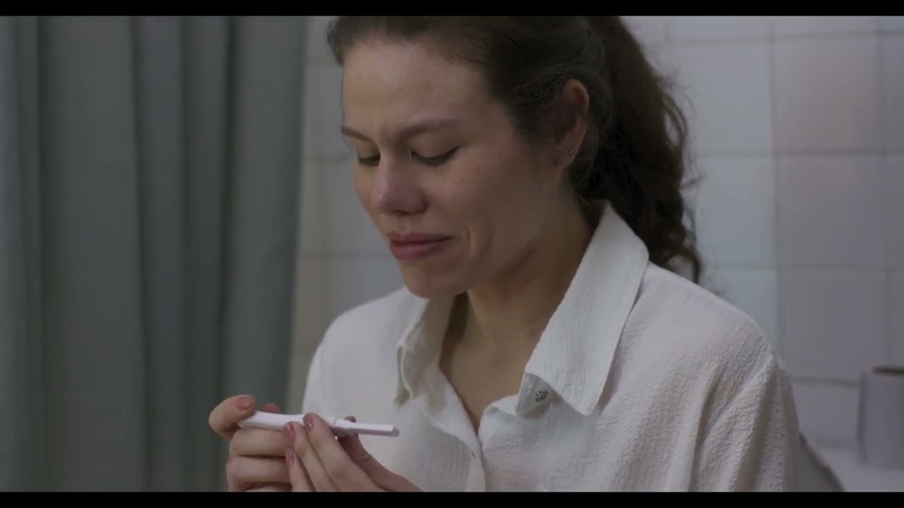 Colibrí l "Todavía falta para el día de los inocentes" Clip