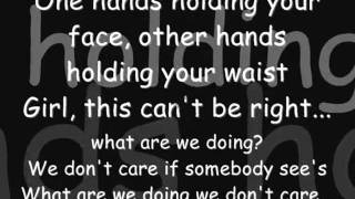 Bei Maejor - kisses in the VIP lyrics