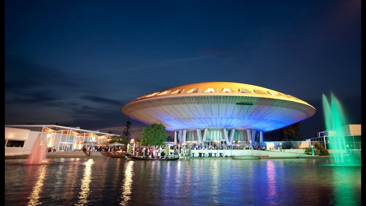 Evoluon - Trade Test Colour Film.