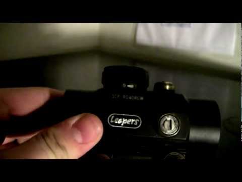 Leapers 40mm red dot scope review