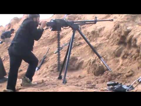 استهداف طائرة مروحية أثناء هبوطها في مطار دير الزور العسكري بواسطة رشاش دوشكا من قبل كتائب أهل بدر