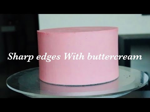 How to achieve sharp edges on cake with buttercream Video