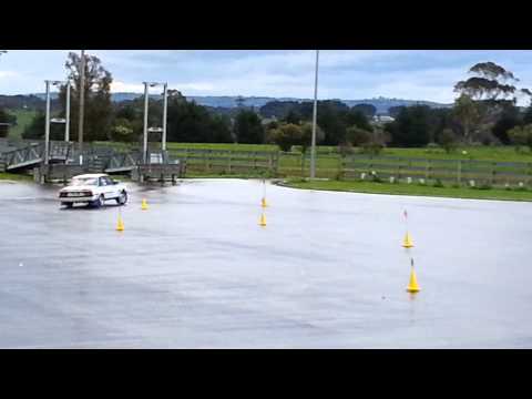 Gate Slalom Rd7 Holden Ute/Peugeot Rally
