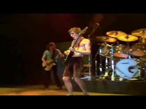 download lagu mp3 mp4 Ac Dc Cairns, download lagu Ac Dc Cairns gratis, unduh video klip Ac Dc Cairns