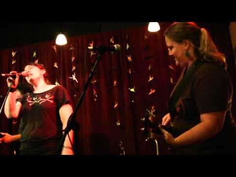 Sarah Mac Band - Bring It On Home to Me (Live)
