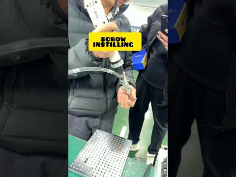 HOW TO WORK AUTOMATIC SCRAW INSTALLING ROBOT? #robot #automation #diyelectronics #factorytour