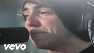 All Time Low - I Feel Like Dancin&#39; (Down the Front Session)