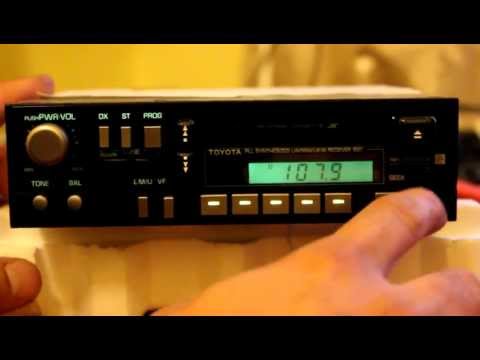 Toyota Fujitsu Ten Limited 1661 car stereo