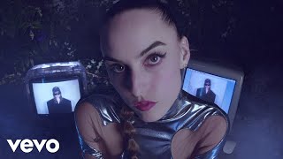 Vitesse X & Pearly Drops – “Get in Girls”