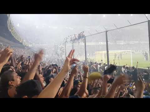 "Boca ya salió campeón!" Barra: La 12 • Club: Boca Juniors
