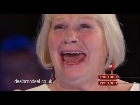 Classic Games: Pat receives highest ever offer on Deal or No Deal