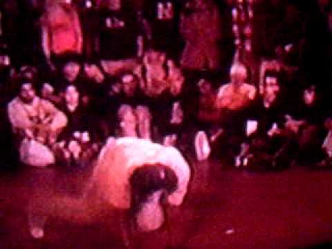 AJAX (ROCK FORCE CREW) V.S. CRAZY LEGS (ROCK STEADY CREW)