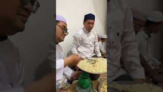 Download lagu Maasyaa Allah jamuan setiap mlm Senin drmh guru kulur disekumpul🤲#fyp #viralvideo #viralshorts mp3
