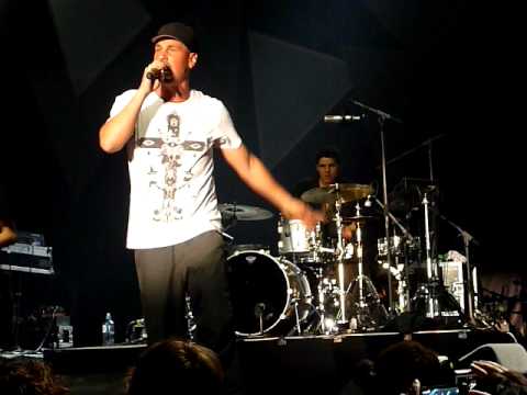 Clueso feat. Blumentopf - Manajah + Clueso feat. Blumentopf - Egal wo (Live @ München 28.04.11)