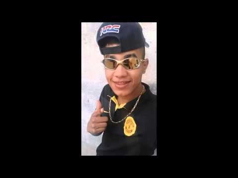 MC Pezinho - Famosinha (DJ Tripa) (Studio MAP) Lançamento 2015