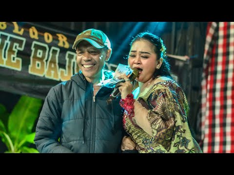 BARU TERASA - NINA MINCREUNK FEAT KEY'S PARTY MUSIC LIVE SHOW ANGKRINGAN TEH ITA