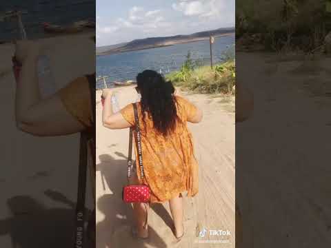 Rainha do forró No açudo barreiras fronteiras Piauí