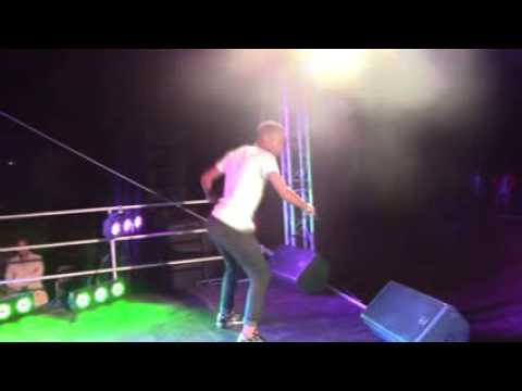 Dj Bello At PMB Mpophomeni Music Festival