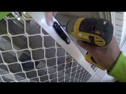 how to remove and install screen door lock