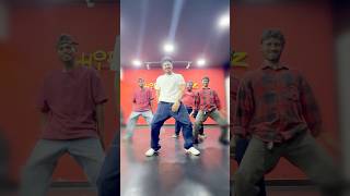 Download lagu Catching up to the trend 😎🕺#srilankanmusic #dance #dancevideo #shortsvideo #epadisuham #dancecover mp3