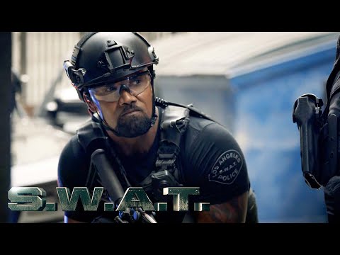 S.W.A.T. | Hondo Skips A Bullet