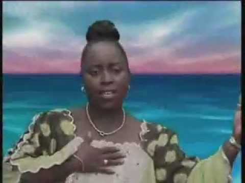 Micheline SHABANI -  Ozali Nzambe ya solo.flv