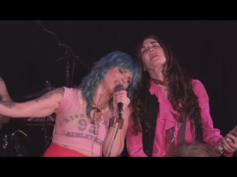 Lez Zeppelin - Good Times, Bad Times at TCAN