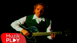 Harun Kolçak - Yanımda Kal (Official Video)