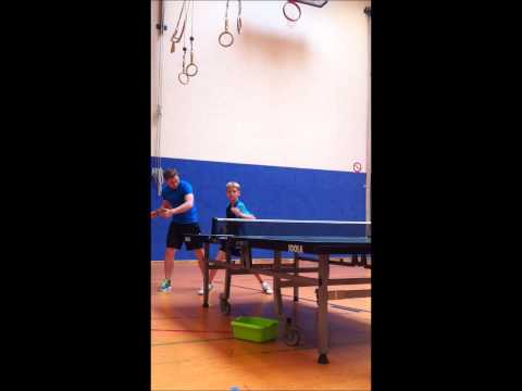 Tayler Fox 9 Jahre Training Tischtennis