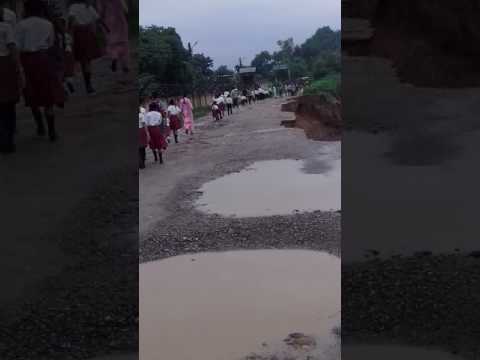 Majra Road ka pathankot se sampark tuta