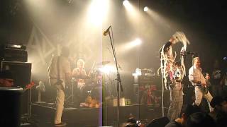 the adicts Japan tour 2010-Tokyo ( easy way out )