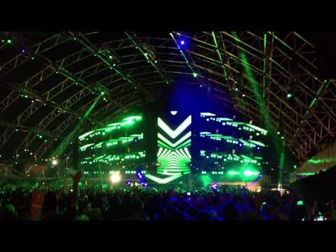 Armin Van Buuren - Beat Service - Fortuna - EDC Vegas 2012