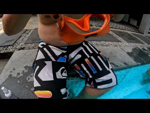 never dive with a foggy mask