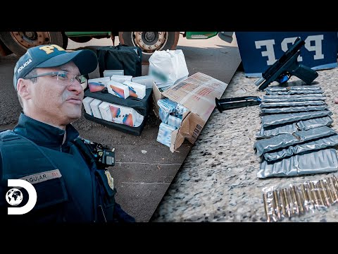 Confiscations inside tourist buses | Operation Border: South America | Discovery Brazil