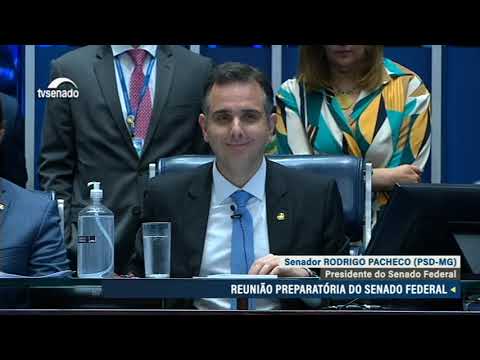 Pacheco destaca defesa da democracia em seu discurso de posse