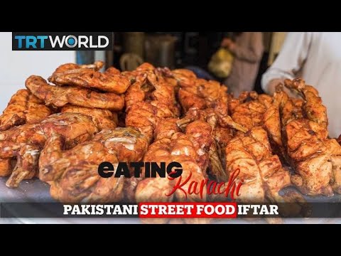 Eating Karachi E1 - Amazing street food iftar in Pakistan