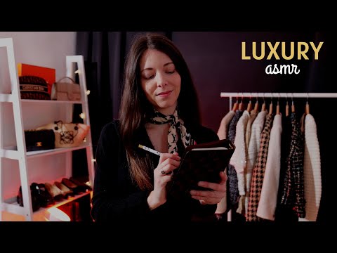 ASMR |  Dependienta de Boutique de Lujo te aconseja | personal shopper   | Love ASMR en español