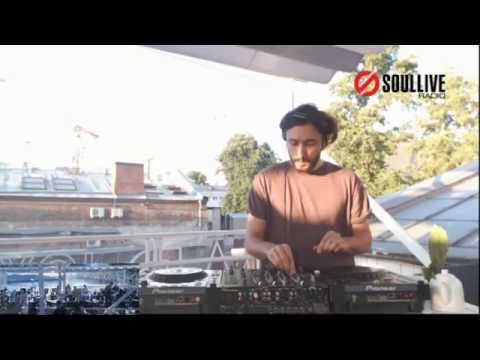 tехнический перерыв - Andrey Burtaev (SOULLIVEFM.COM)