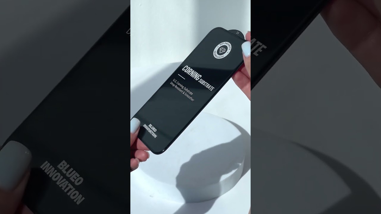 Защитное 2.5D стекло Blueo Corning Gorilla Glass для Apple iPhone 15 Pro Max (6.7) Черный