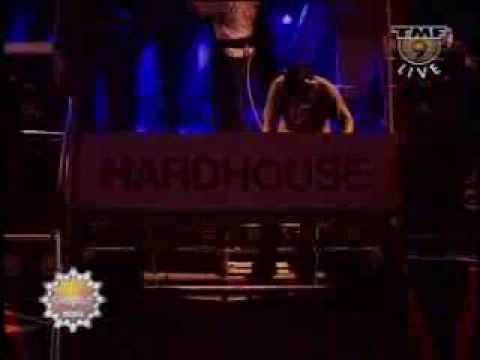 Tom Harding op DanceValley 2001 part 1 of 3