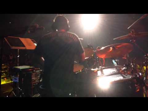 Jim Riley drumming live with Rascal Flatts: Me And My Gang