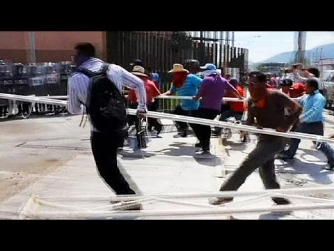 Ausschreitungen bei Studentenprotesten in Mexiko