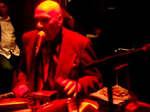 Jimmy Sabater & Jose Mangual Jr. - Volare.AVI