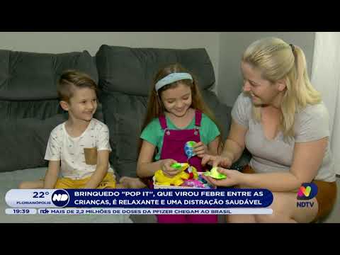 Brinquedo “Pop It”, que virou febre entre as crianças, é relaxante e uma distração saudável