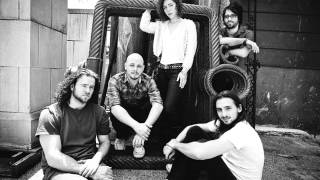 Company Of Thieves - Quiet On The Front