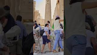 Avoiding Lines and Crowds in Europe