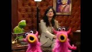 Muppets Tonight - Mahna Mahna / Phenomahna Featuring Sandra Bullock &amp; Kemit The Frog